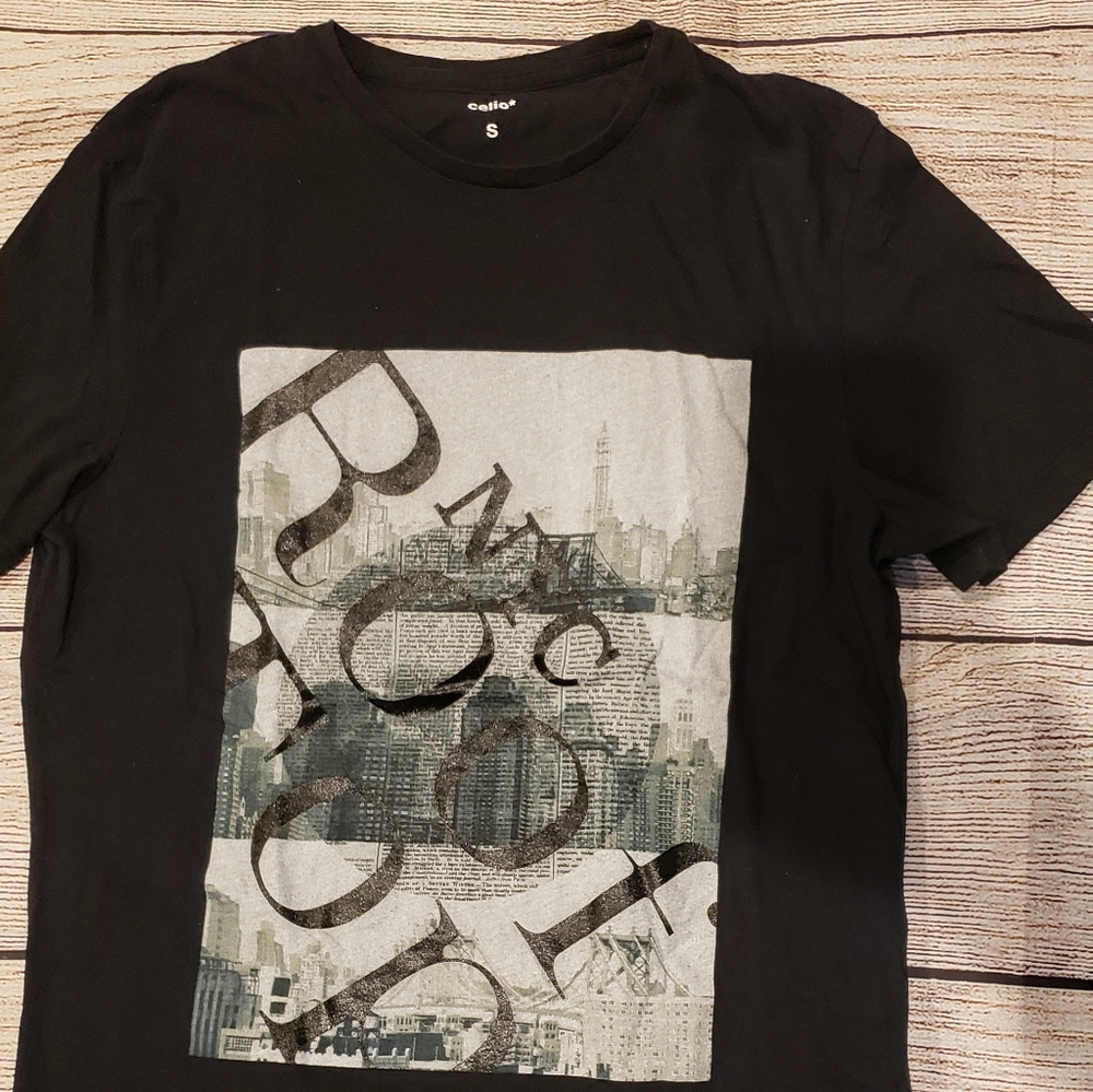 Celio black tshirt  w/logo size small